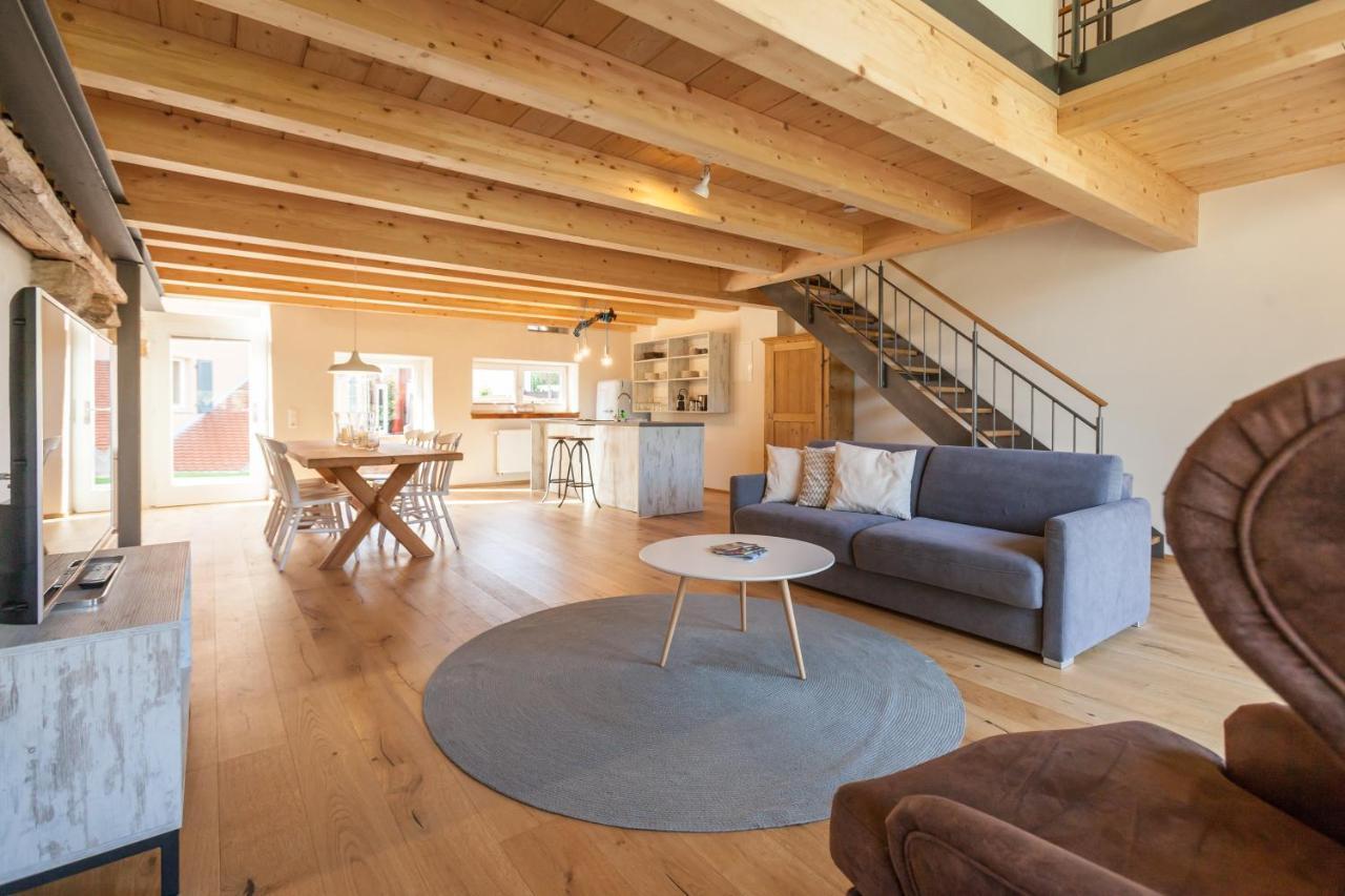 Baumgartners Dreiseithof - Historisch, Modern, Zentral Apartment Bad Krozingen Bagian luar foto