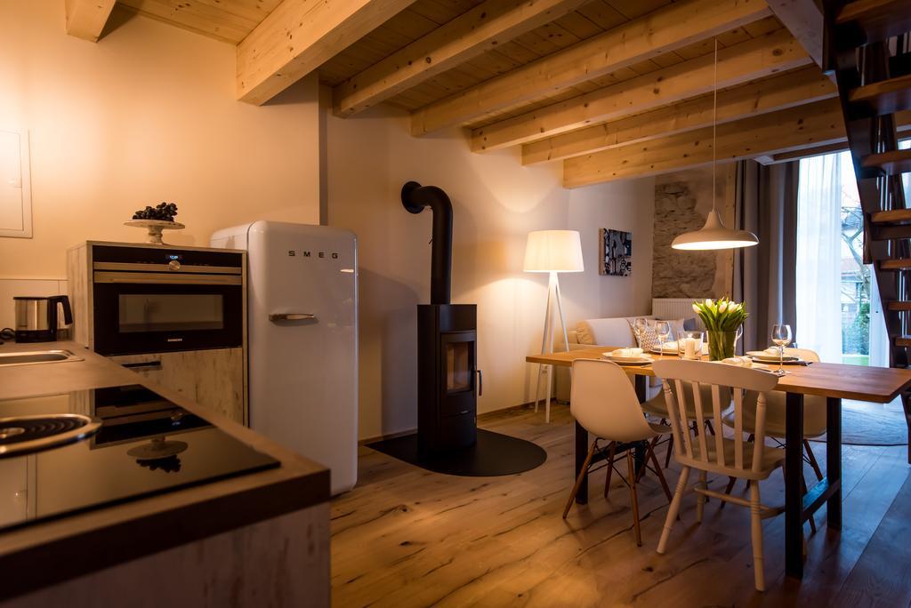 Baumgartners Dreiseithof - Historisch, Modern, Zentral Apartment Bad Krozingen Bagian luar foto