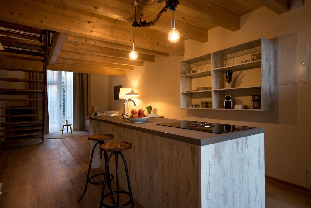 Baumgartners Dreiseithof - Historisch, Modern, Zentral Apartment Bad Krozingen Bagian luar foto