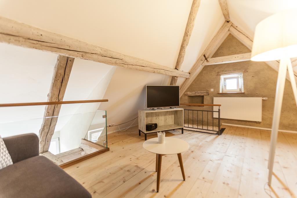 Baumgartners Dreiseithof - Historisch, Modern, Zentral Apartment Bad Krozingen Bagian luar foto