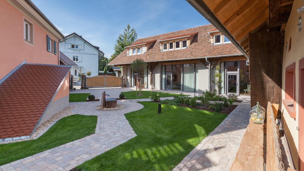 Baumgartners Dreiseithof - Historisch, Modern, Zentral Apartment Bad Krozingen Bagian luar foto